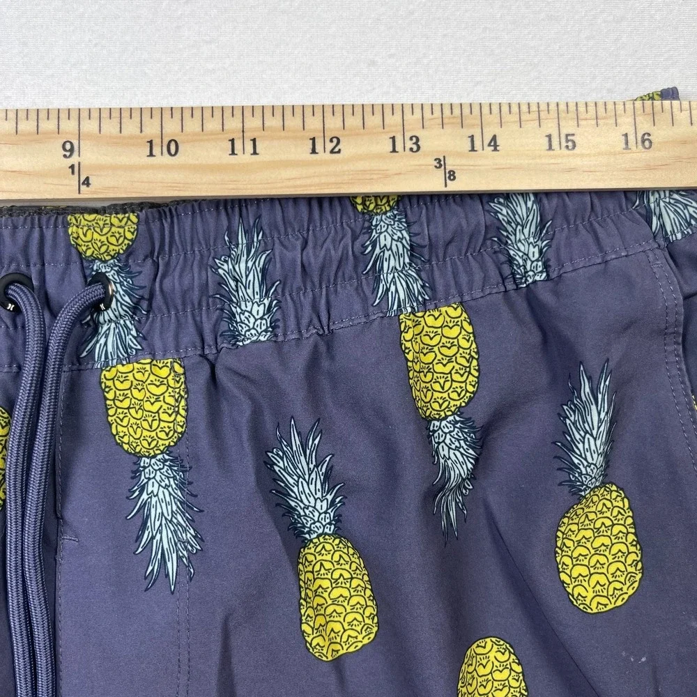 Hurley Swim Shorts Men's Large Gray Pineapple Print Nylon Stretch Drawstring